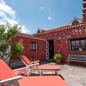 https://casa-rural-el-herrero-en-parque-rural-protegido.in-canary-islands.com